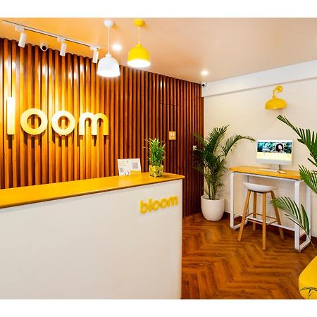 Bloom Hotel - Hsr Club Bangalore Esterno foto
